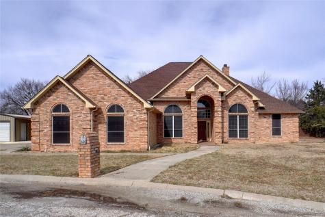 600 Grand Oaks Court Alvord TX 76225