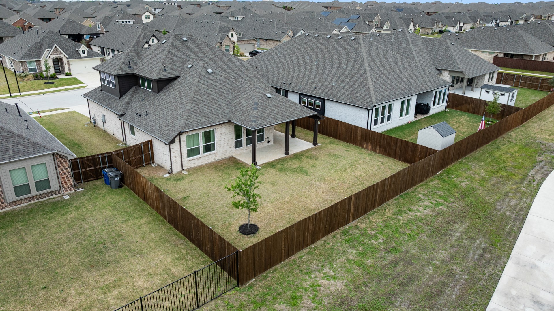 606 Creekview Lane Lavon TX 75166