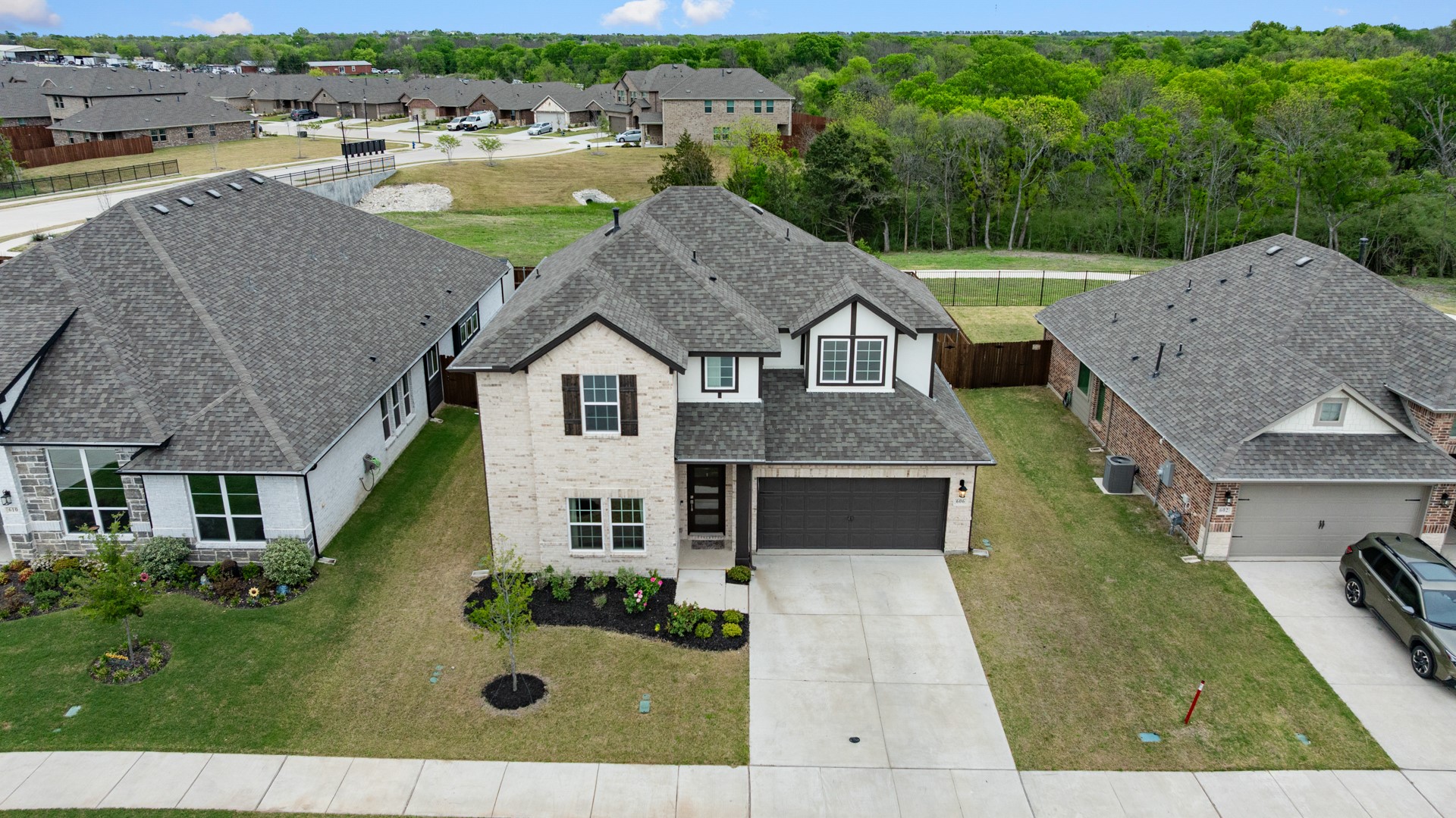 606 Creekview Lane Lavon TX 75166