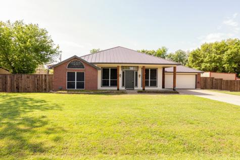232 Michelle Street Burleson TX 76028