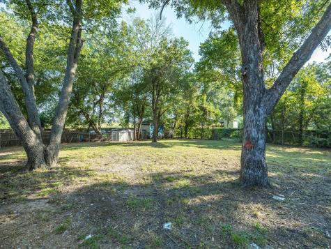 1106 N Mckinney Street Ennis TX 75119