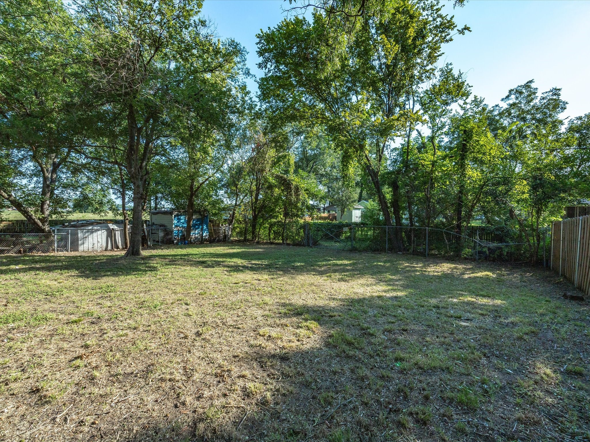 1106 N Mckinney Street Ennis TX 75119