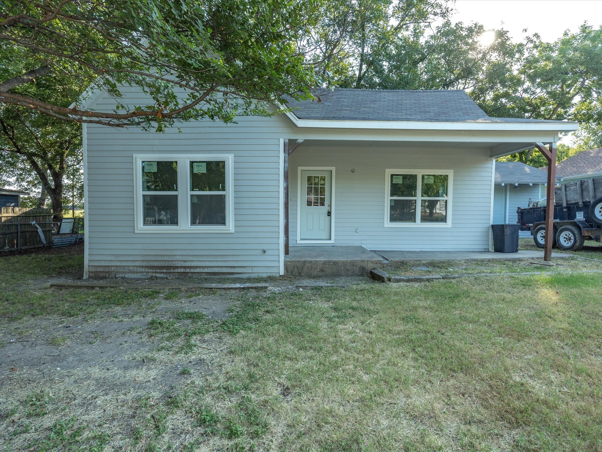 1106 N Mckinney Street Ennis TX 75119