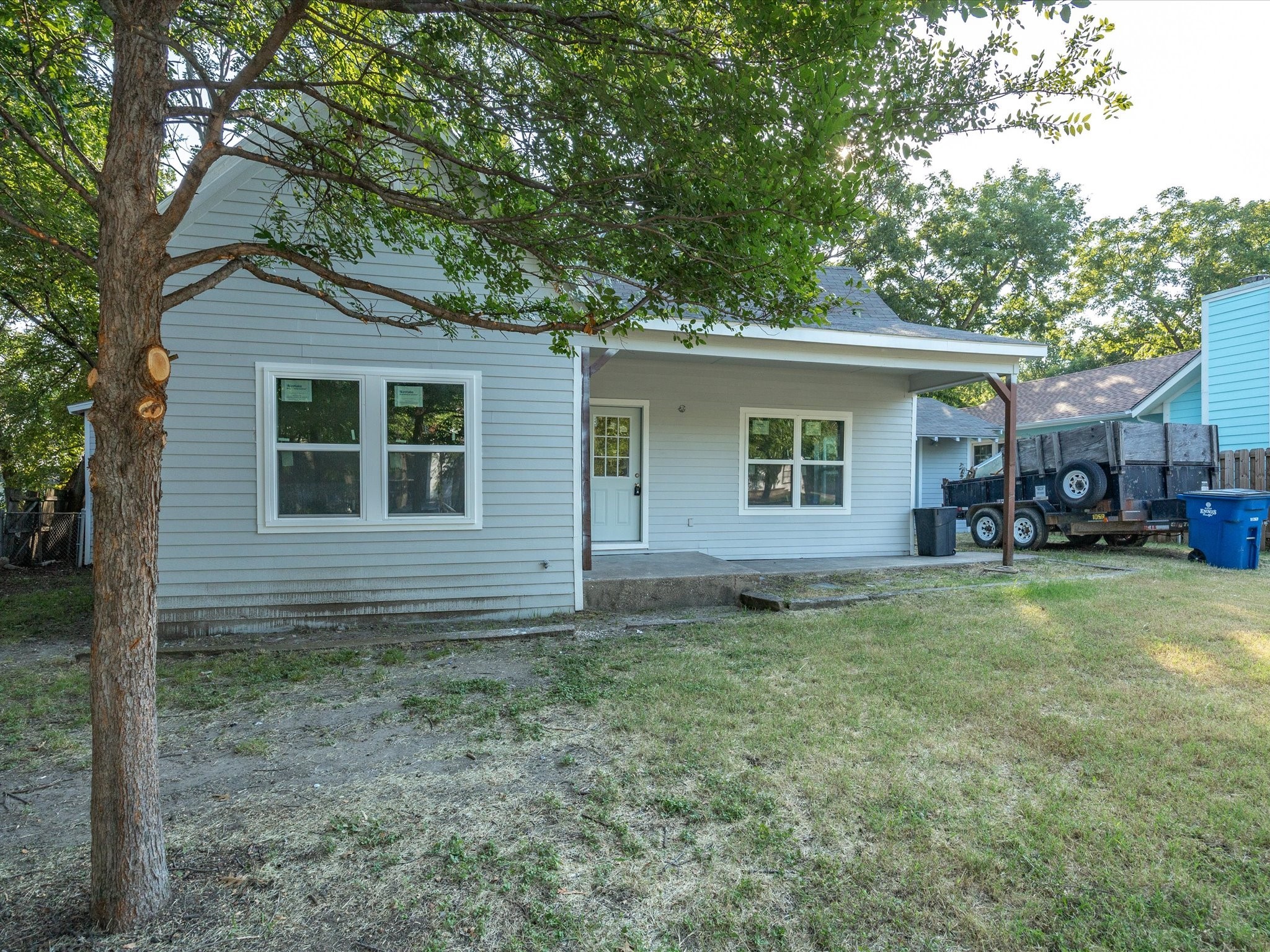 1106 N Mckinney Street Ennis TX 75119