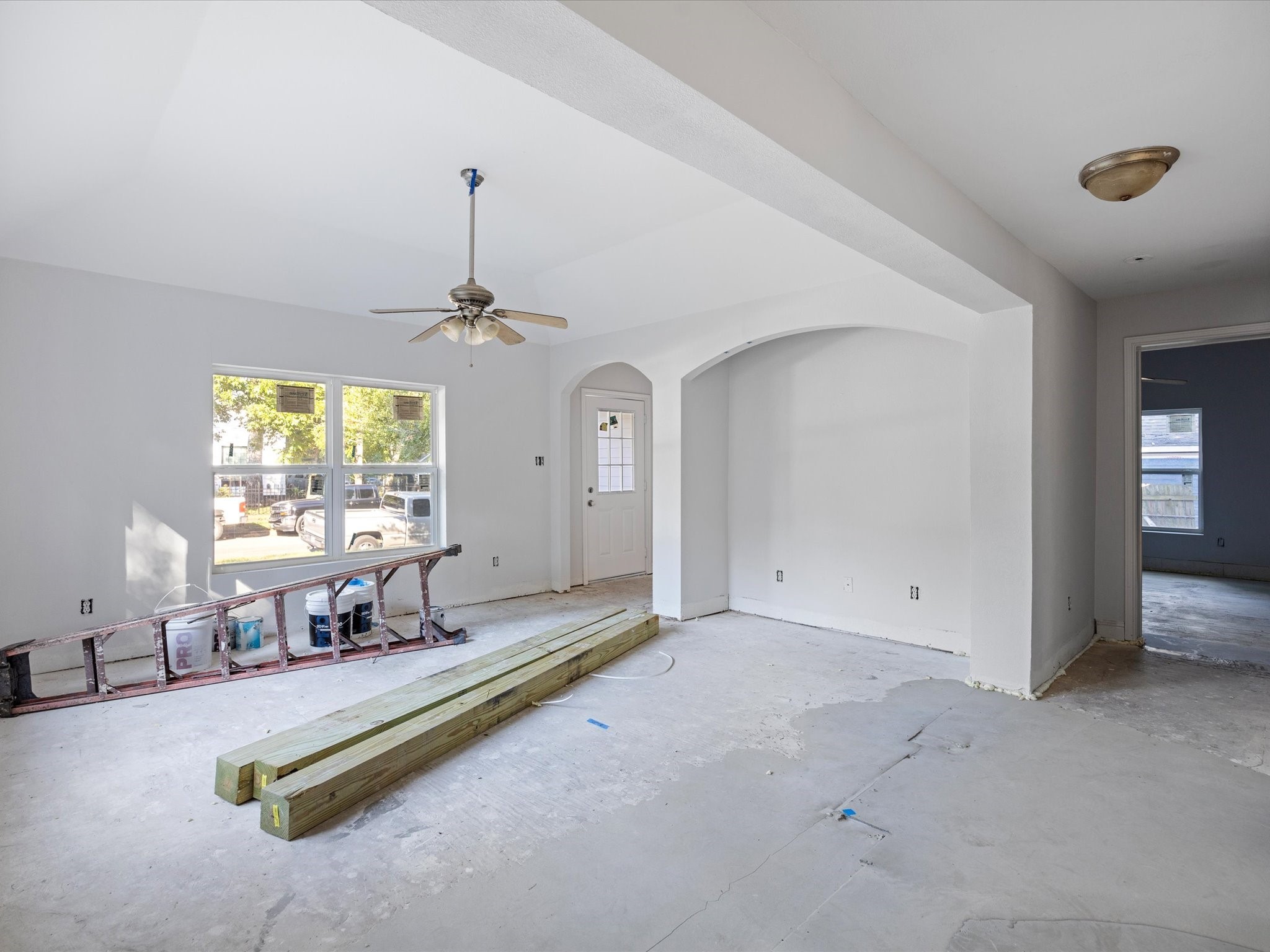 1106 N Mckinney Street Ennis TX 75119
