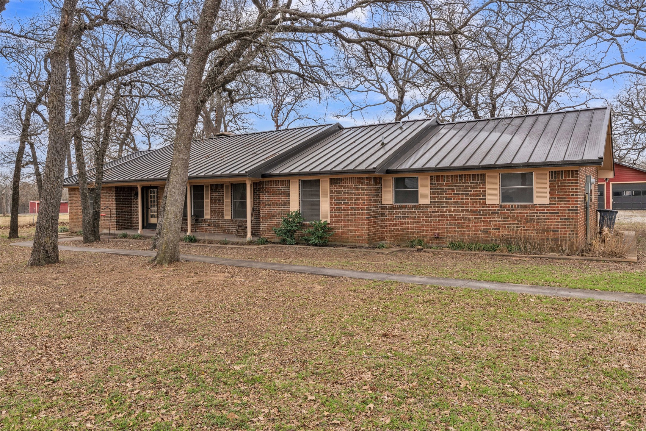 5400 County Road 402 Grandview TX 76050