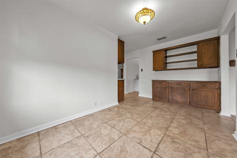5400 County Road 402 Grandview TX 76050