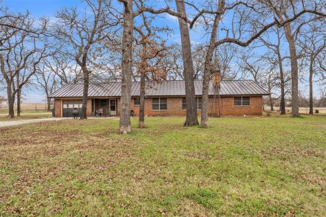 5400 County Road 402 Grandview TX 76050