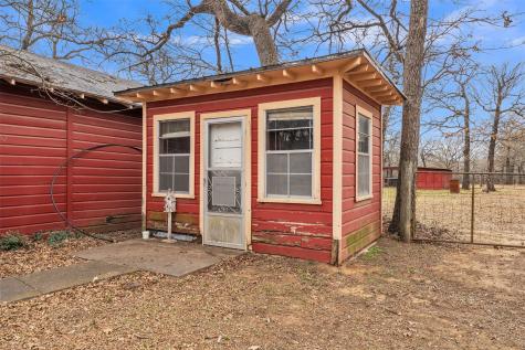 5400 County Road 402 Grandview TX 76050