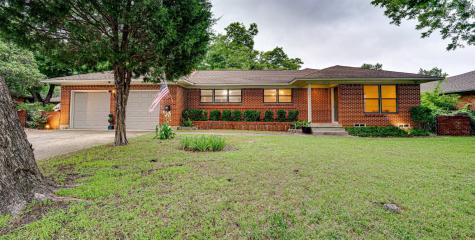 1910 Patricia Lane Garland TX 75042