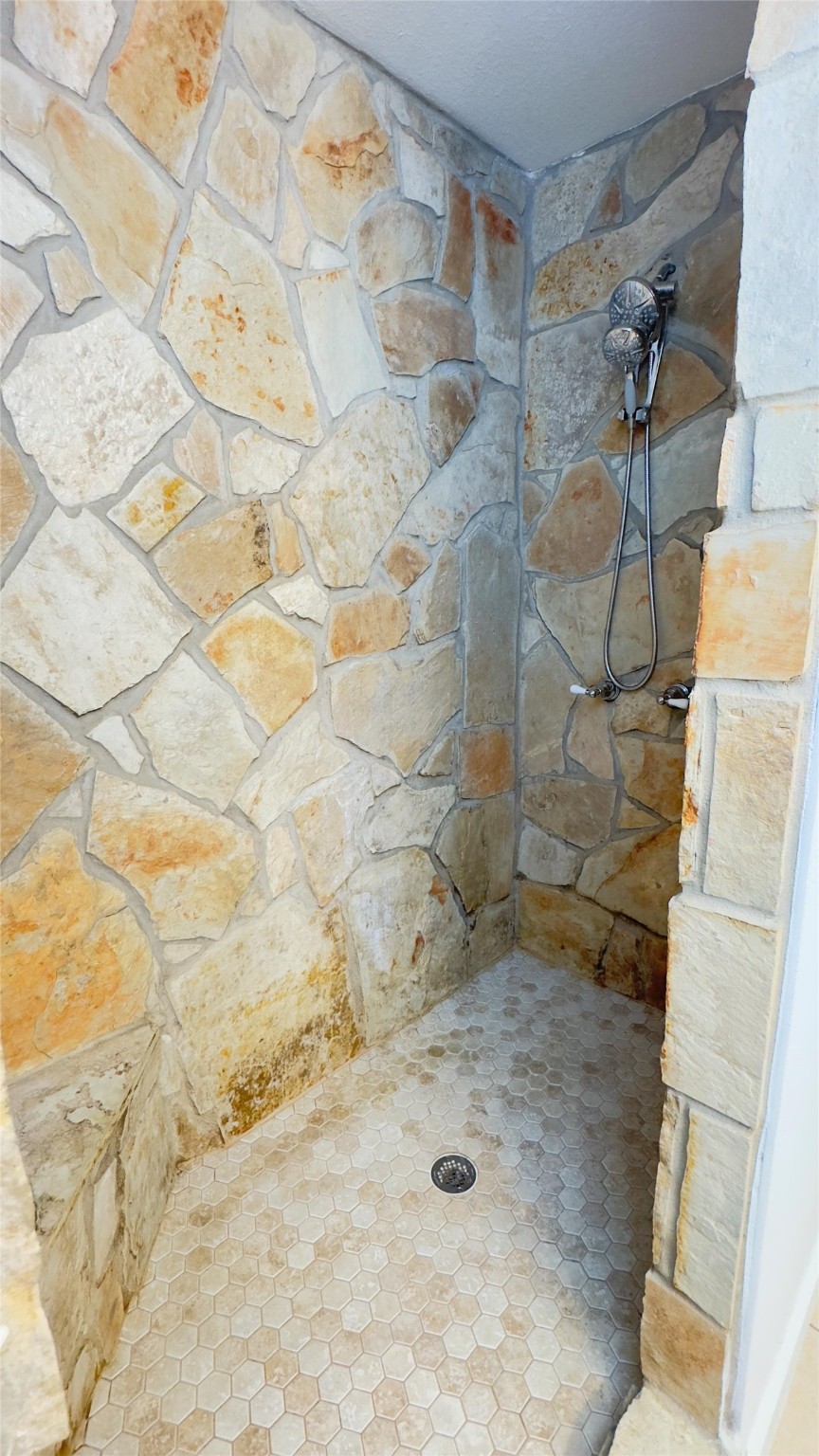2290 County Road 22900 Paris TX 75460