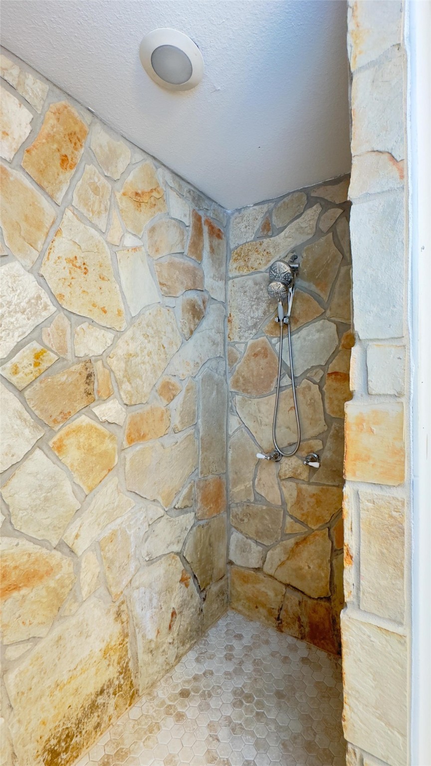 2290 County Road 22900 Paris TX 75460