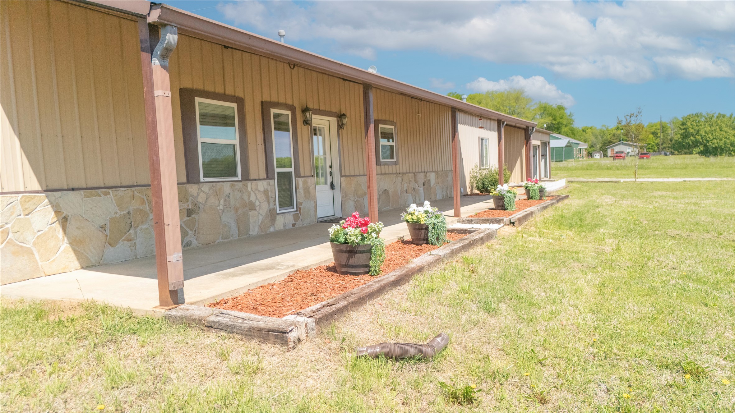 2290 County Road 22900 Paris TX 75460