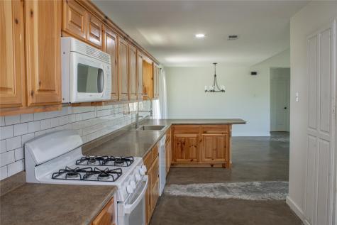 2290 County Road 22900 Paris TX 75460
