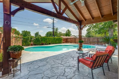 3530 Waldorf Drive Garland TX 75041