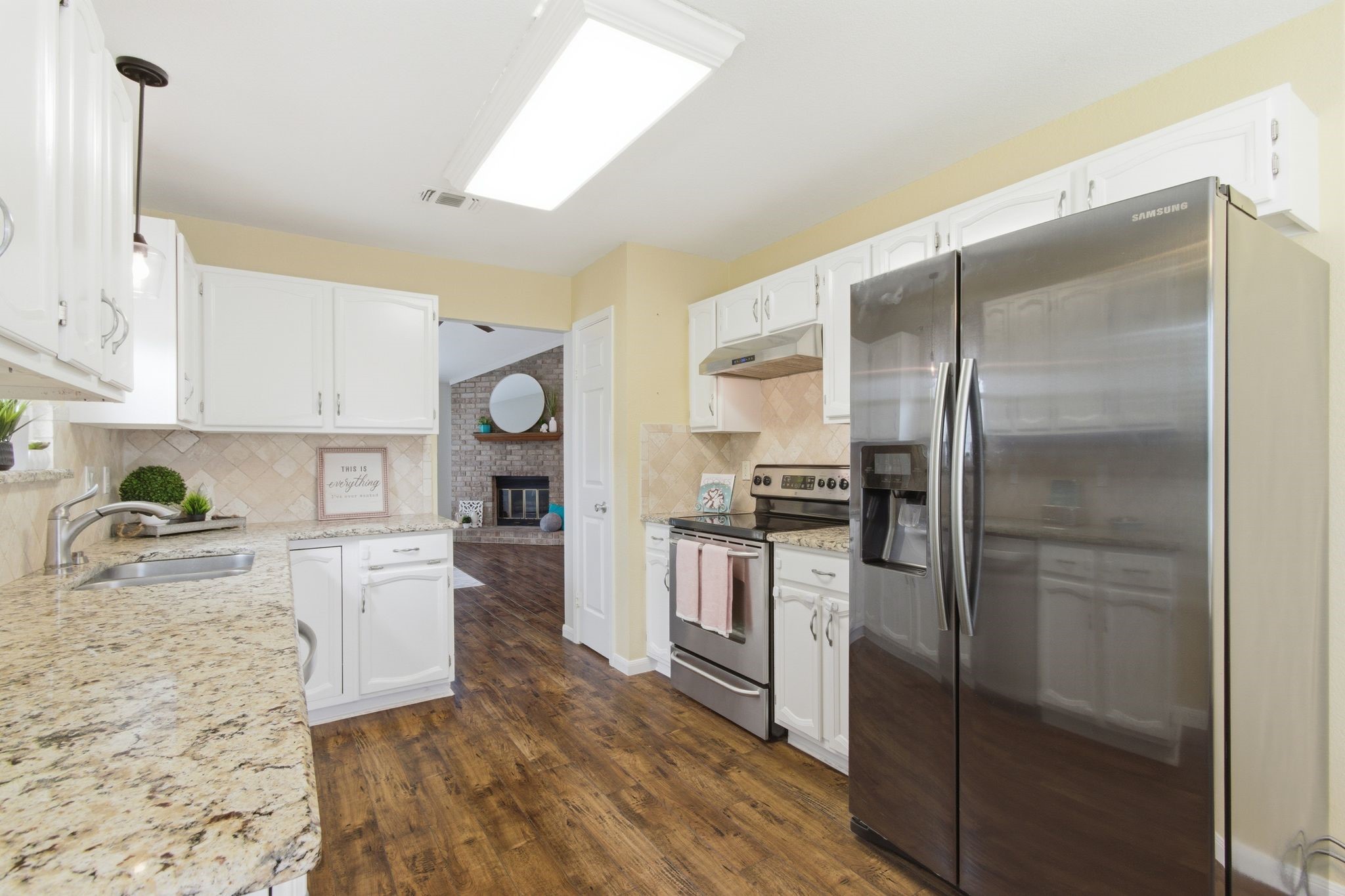 2627 Bayberry Lane Euless TX 76039