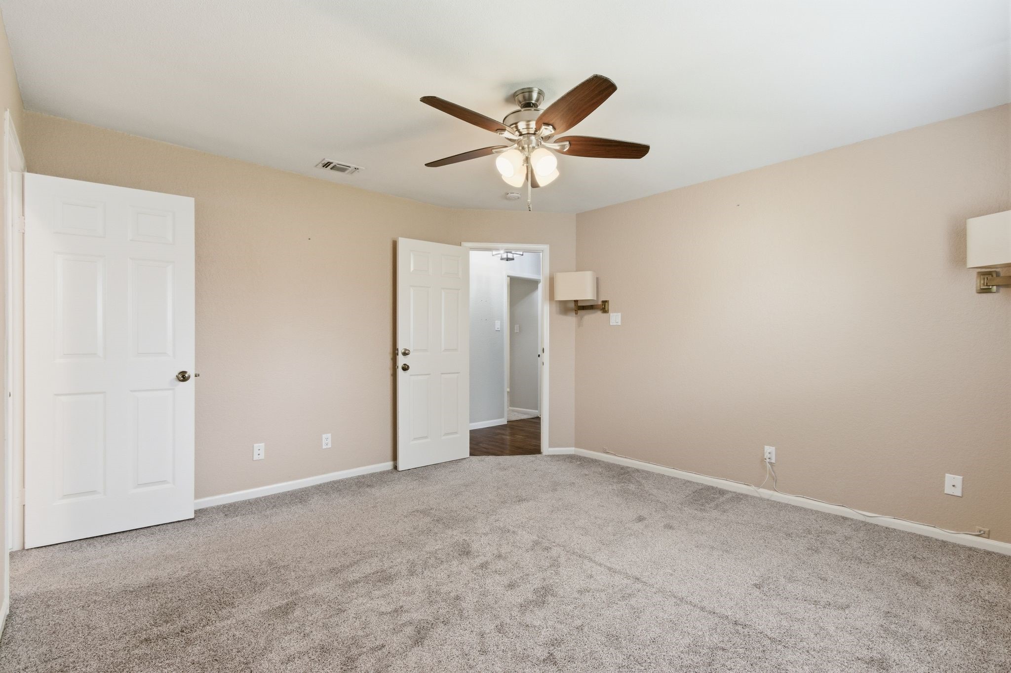 2627 Bayberry Lane Euless TX 76039