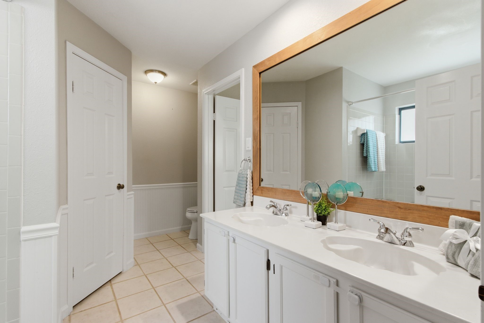 2627 Bayberry Lane Euless TX 76039