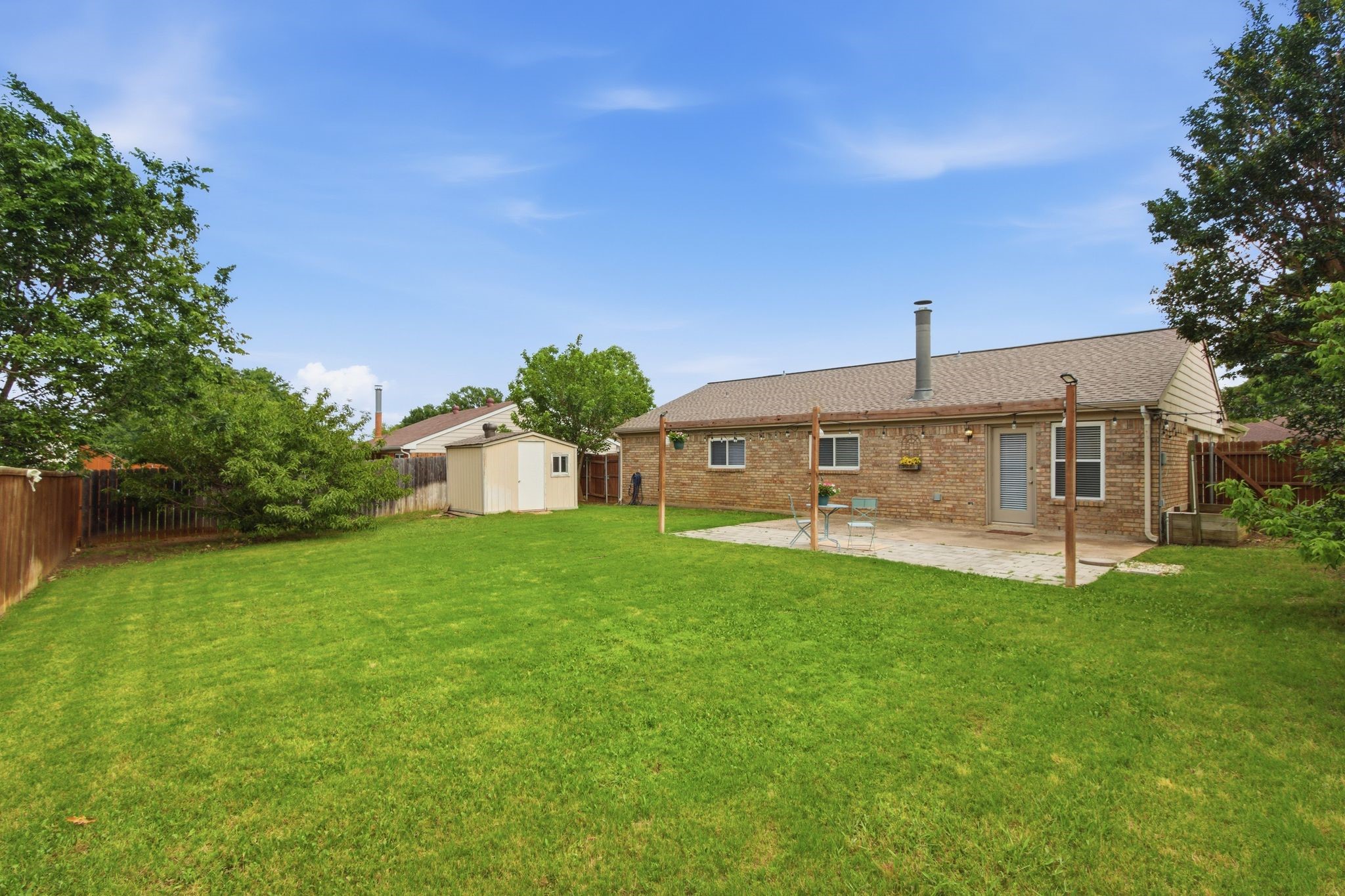 2627 Bayberry Lane Euless TX 76039