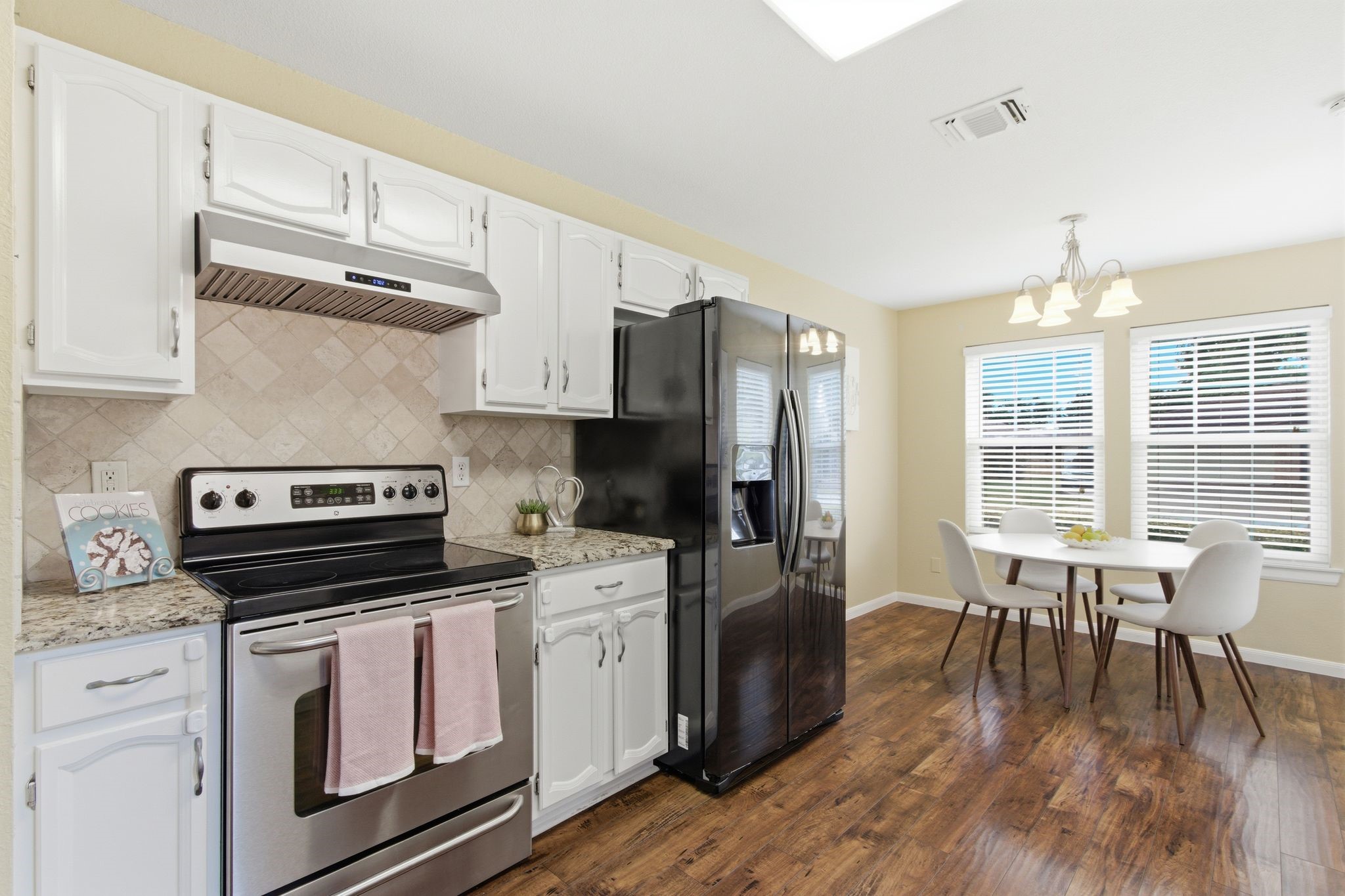 2627 Bayberry Lane Euless TX 76039