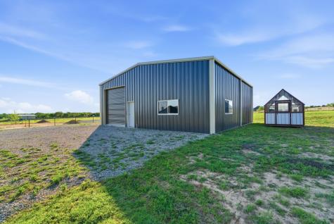 1016 Paradise Parkway Poolville TX 76487