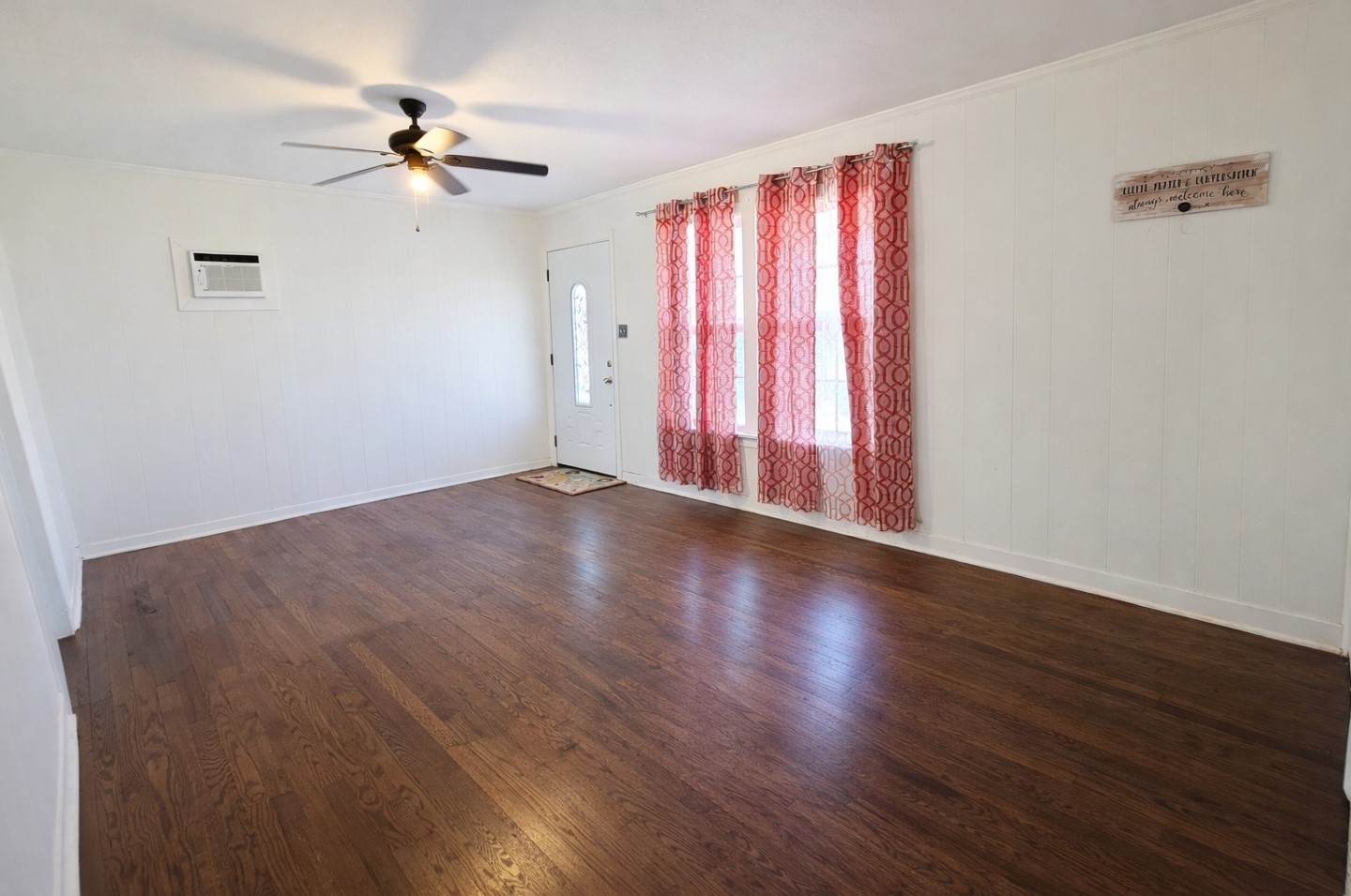 1716 Ridgewood Drive Denison TX 75020
