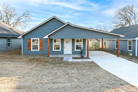 616 W Coffin Street Denison TX 75020