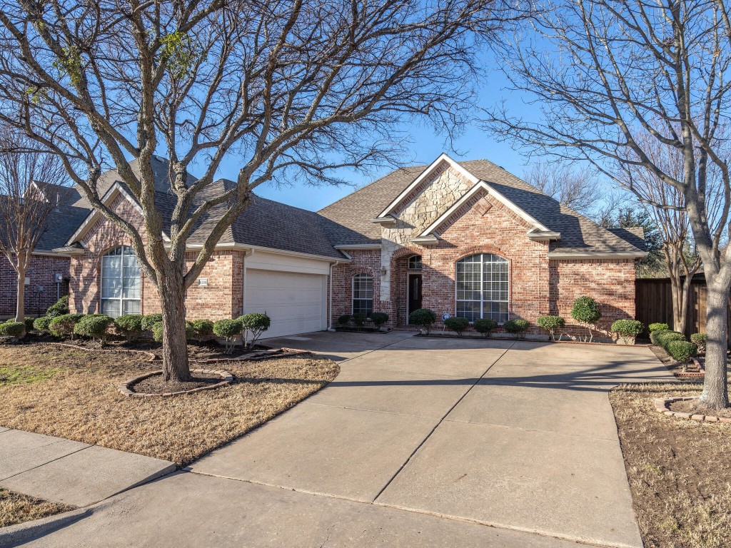 6319 Falcon Crest Court Sachse TX 75048