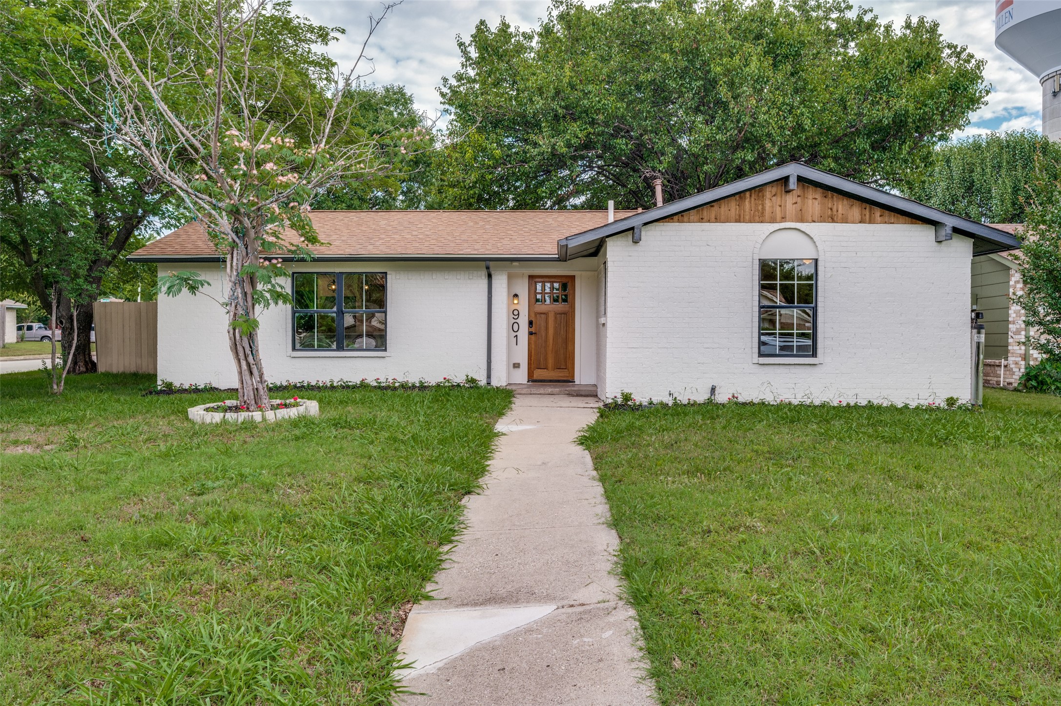901 Meadow Mead Drive Allen TX 75002