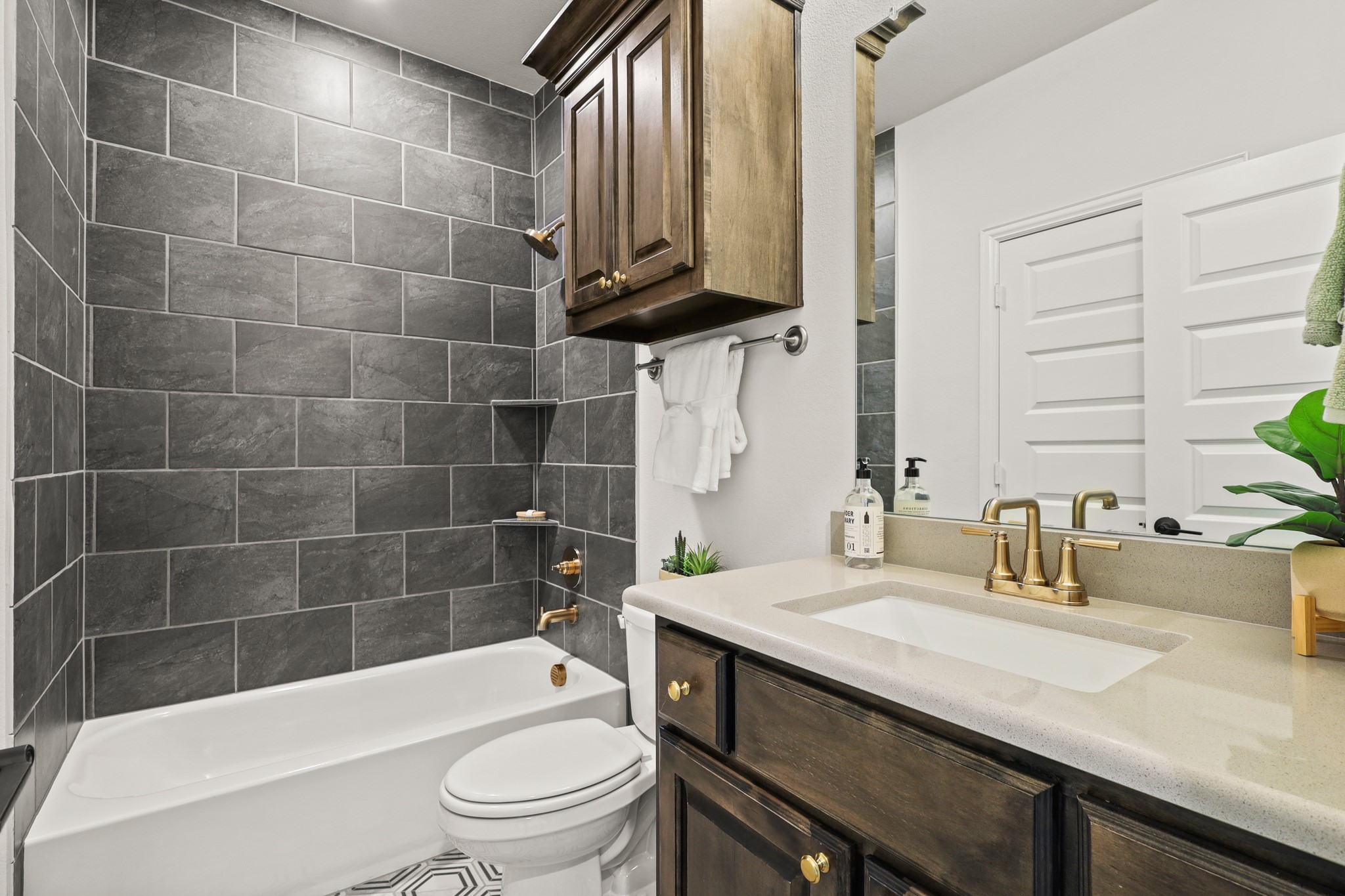 324 Chapel View Court Heath TX 75032