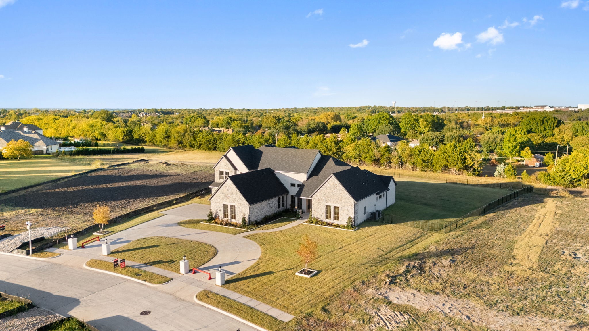 324 Chapel View Court Heath TX 75032