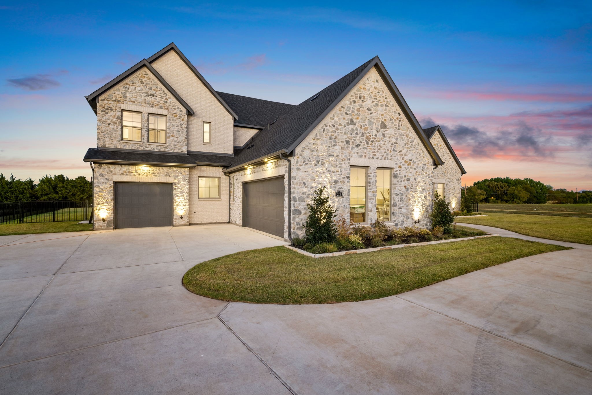324 Chapel View Court Heath TX 75032