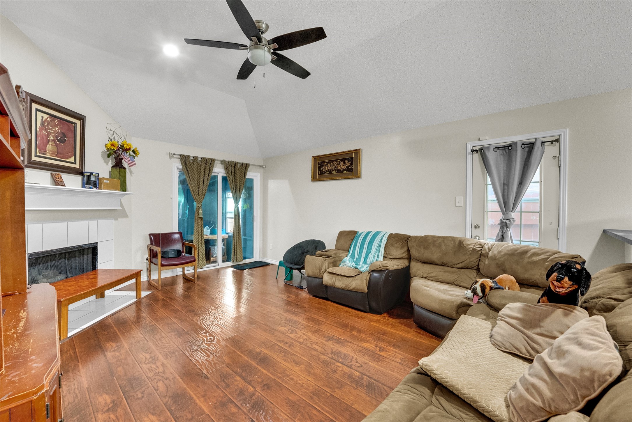 1133 Bay Side Drive Irving TX 75060