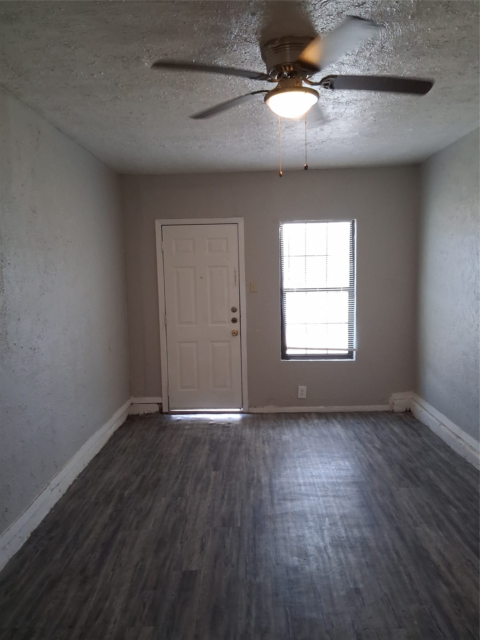 3205 Pacesetter Drive Dallas TX 75241