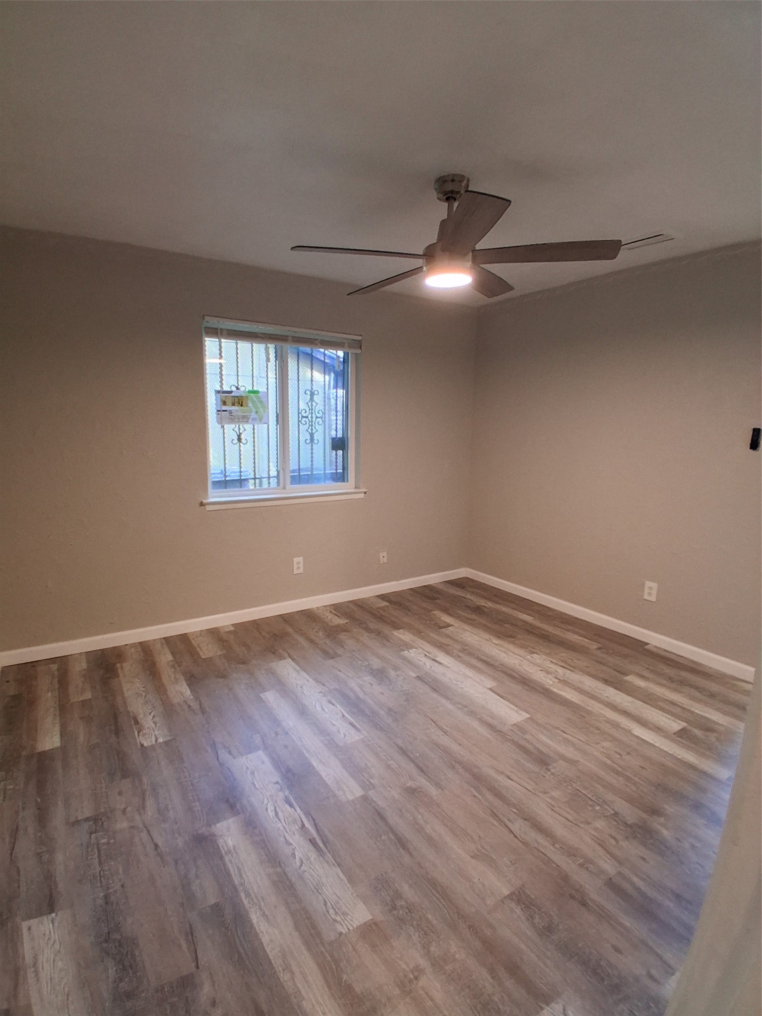 3205 Pacesetter Drive Dallas TX 75241