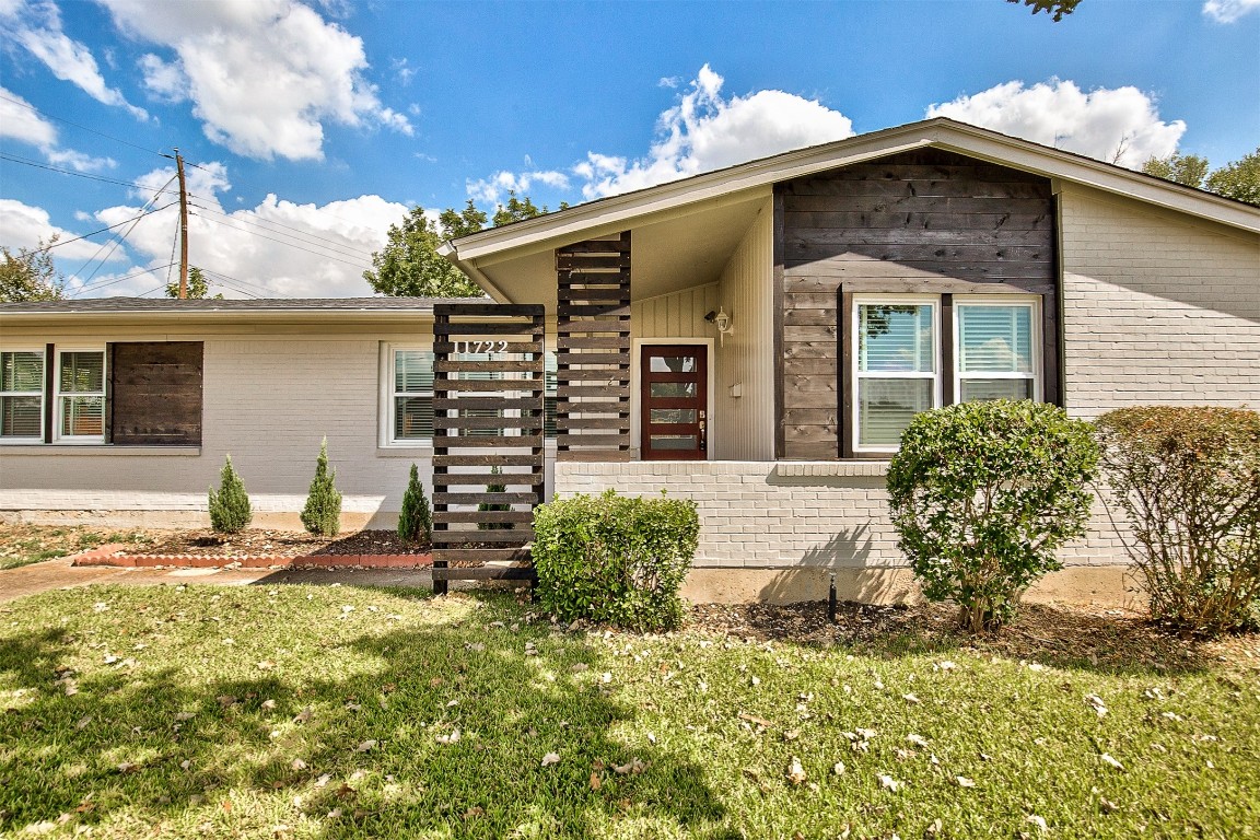11722 Sunland Street Dallas TX 75218