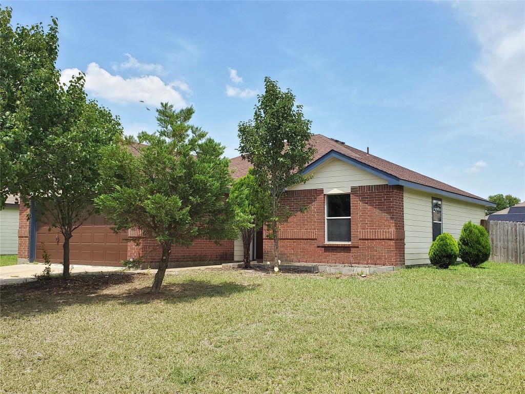 116 Live Oak Lane Terrell TX 75160