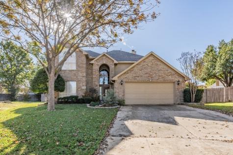 1900 Pavia Court Arlington TX 76006