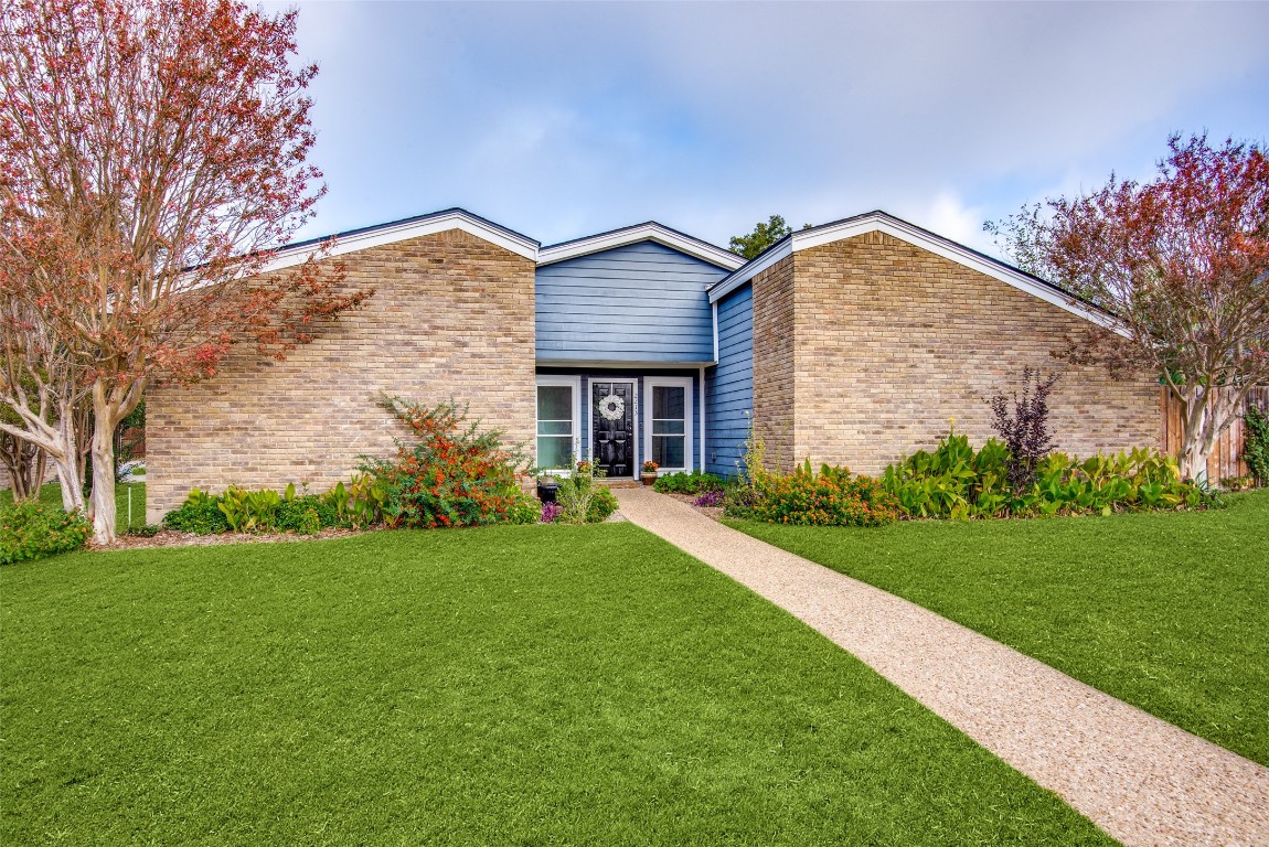2213 Canyon Valley Trail Plano TX 75023