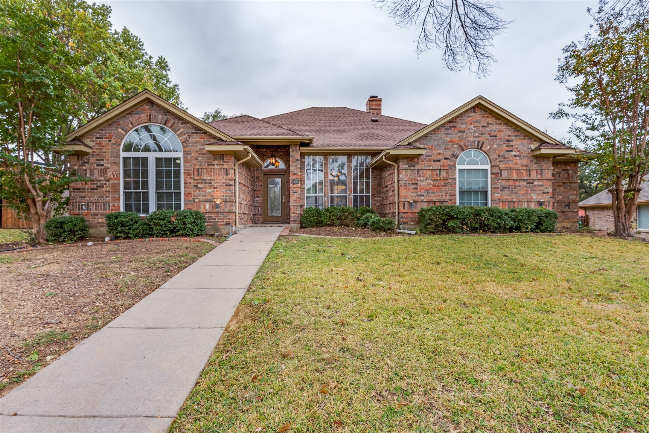 3807 Kentucky Court Grand Prairie TX 75052