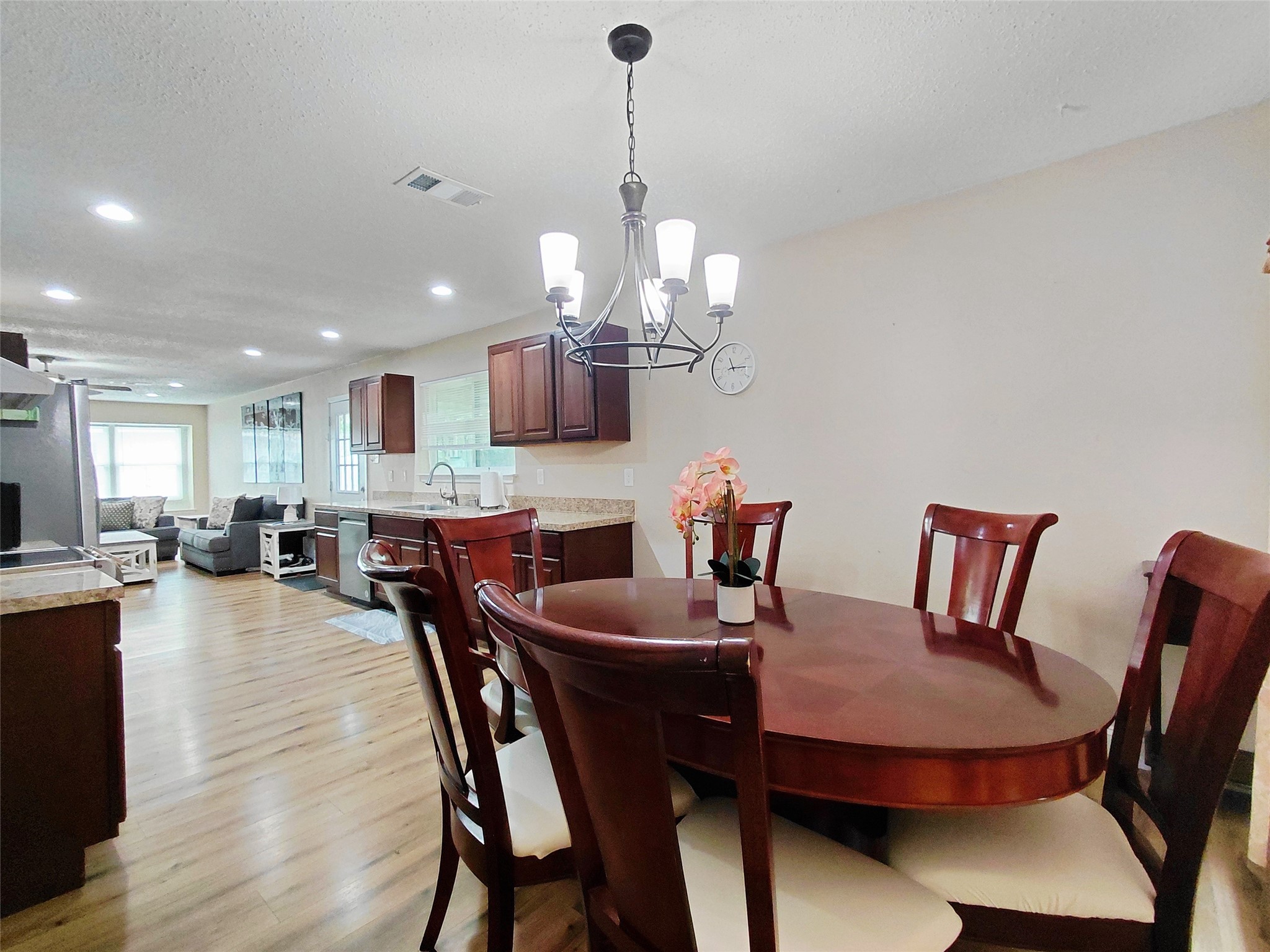 1418 Whiteoak Drive Garland TX 75040