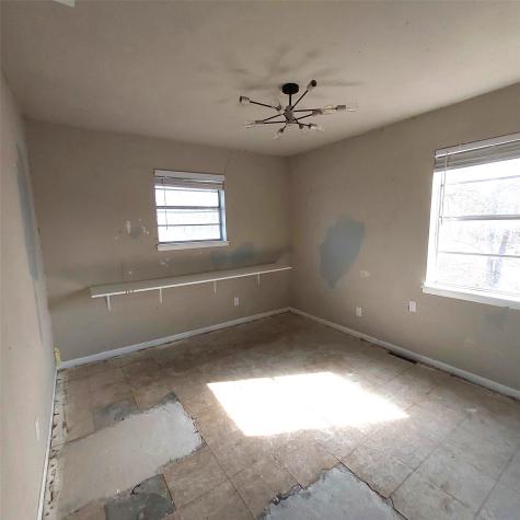 2084 County Road 4308 Greenville TX 75401