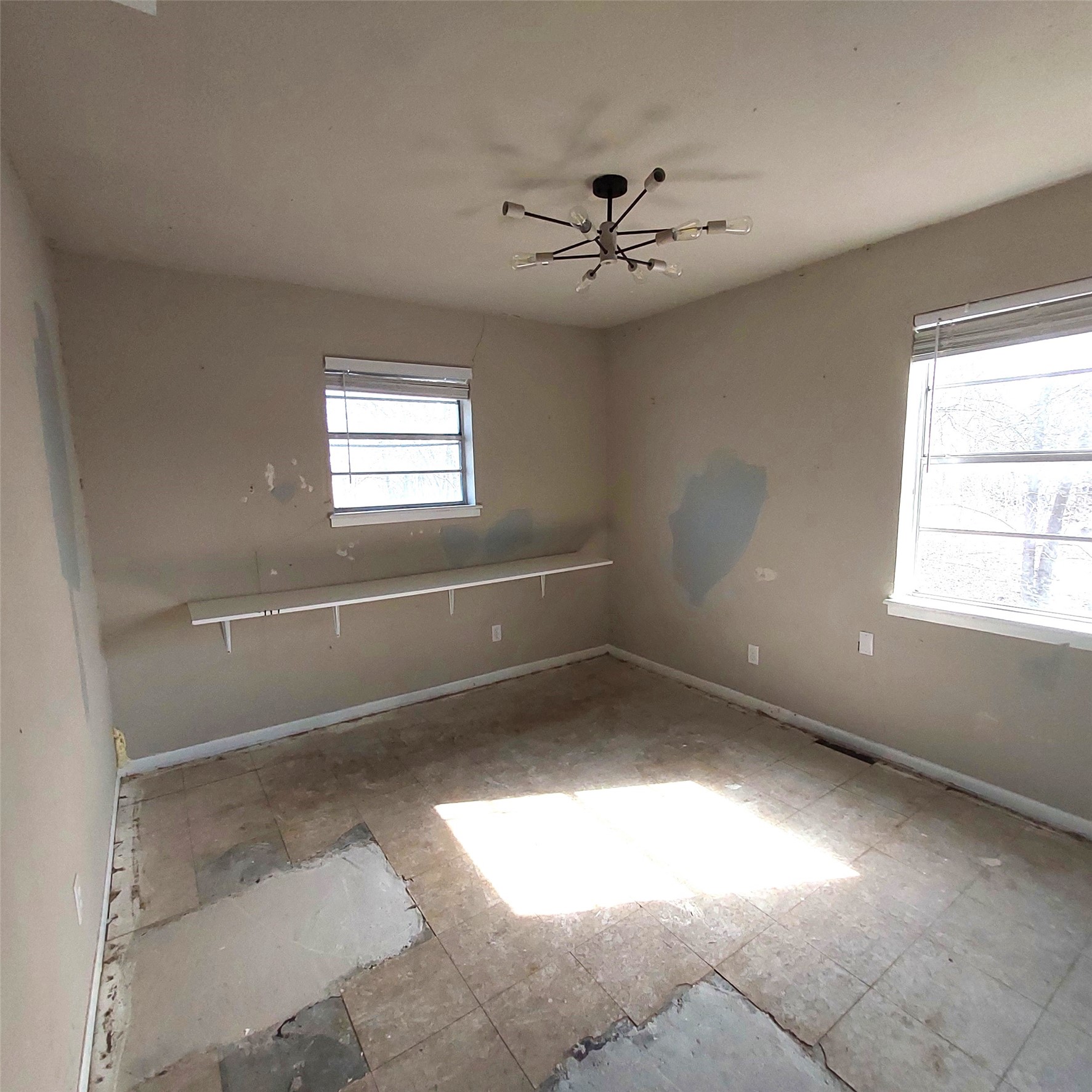 2084 County Road 4308 Greenville TX 75401