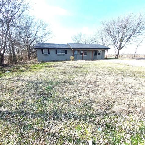 2084 County Road 4308 Greenville TX 75401