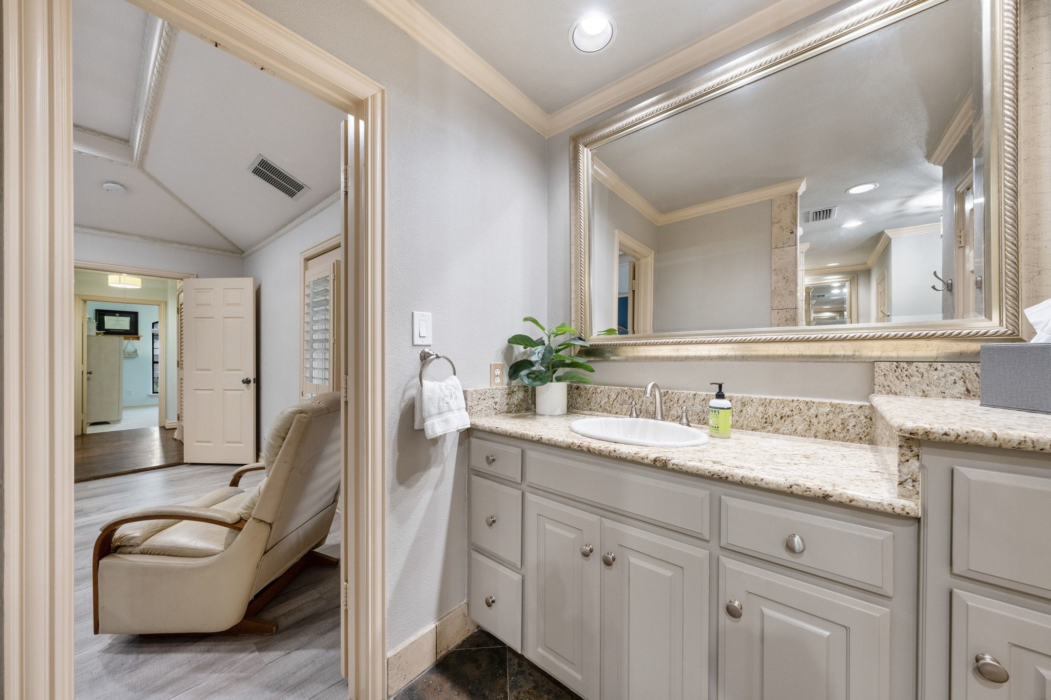 229 Merriman Drive Highland Village TX 75077