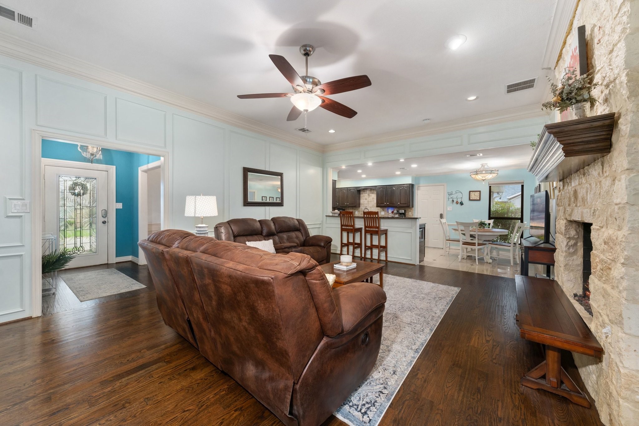 229 Merriman Drive Highland Village TX 75077