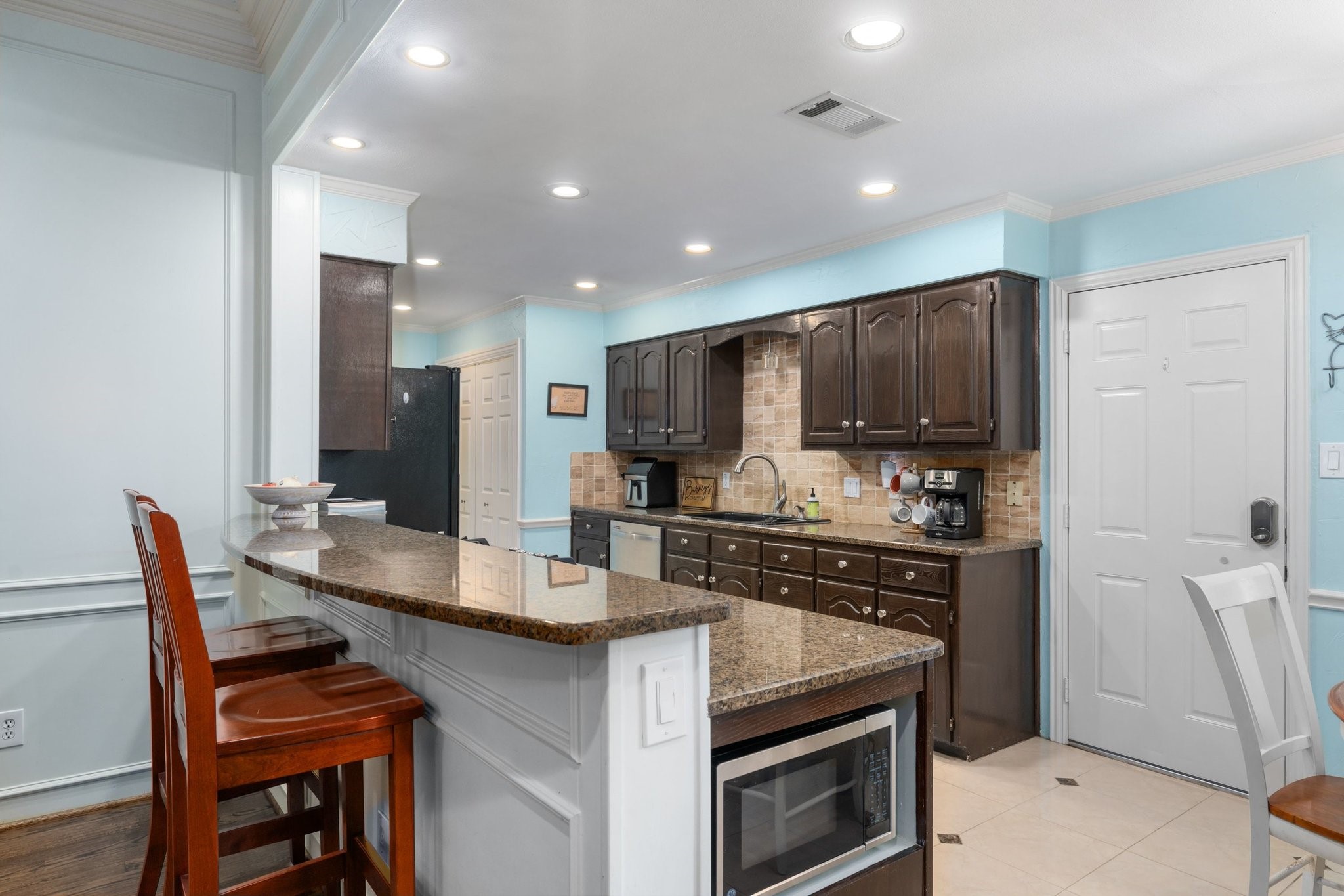 229 Merriman Drive Highland Village TX 75077