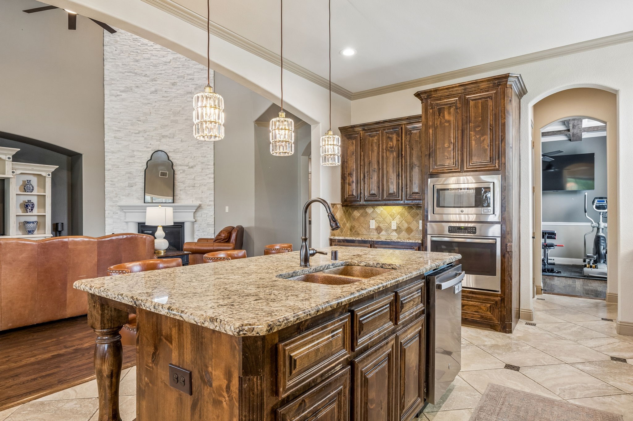 1513 Bearpath Way Gunter TX 75058