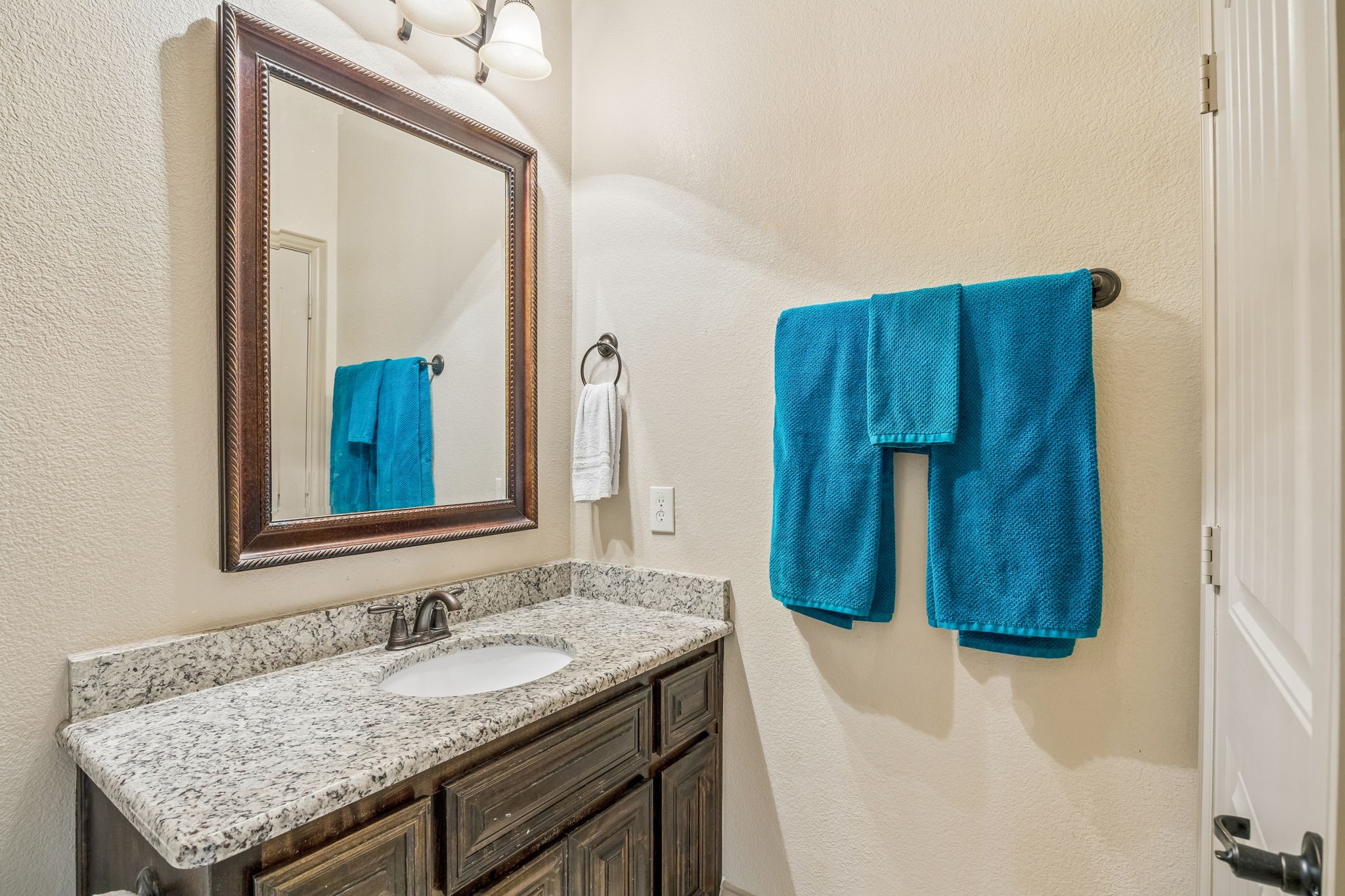 1513 Bearpath Way Gunter TX 75058