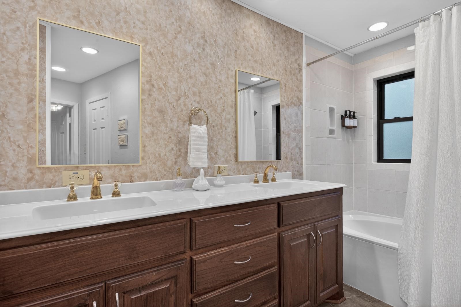 3345 Rolling Hills Flower Mound TX 75022